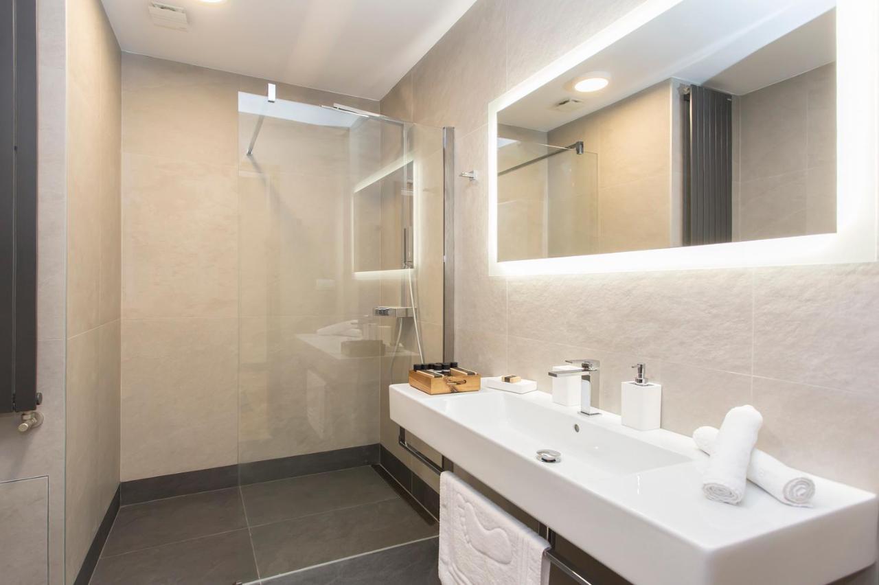 Complex Gallery Vitosha **** דירה
